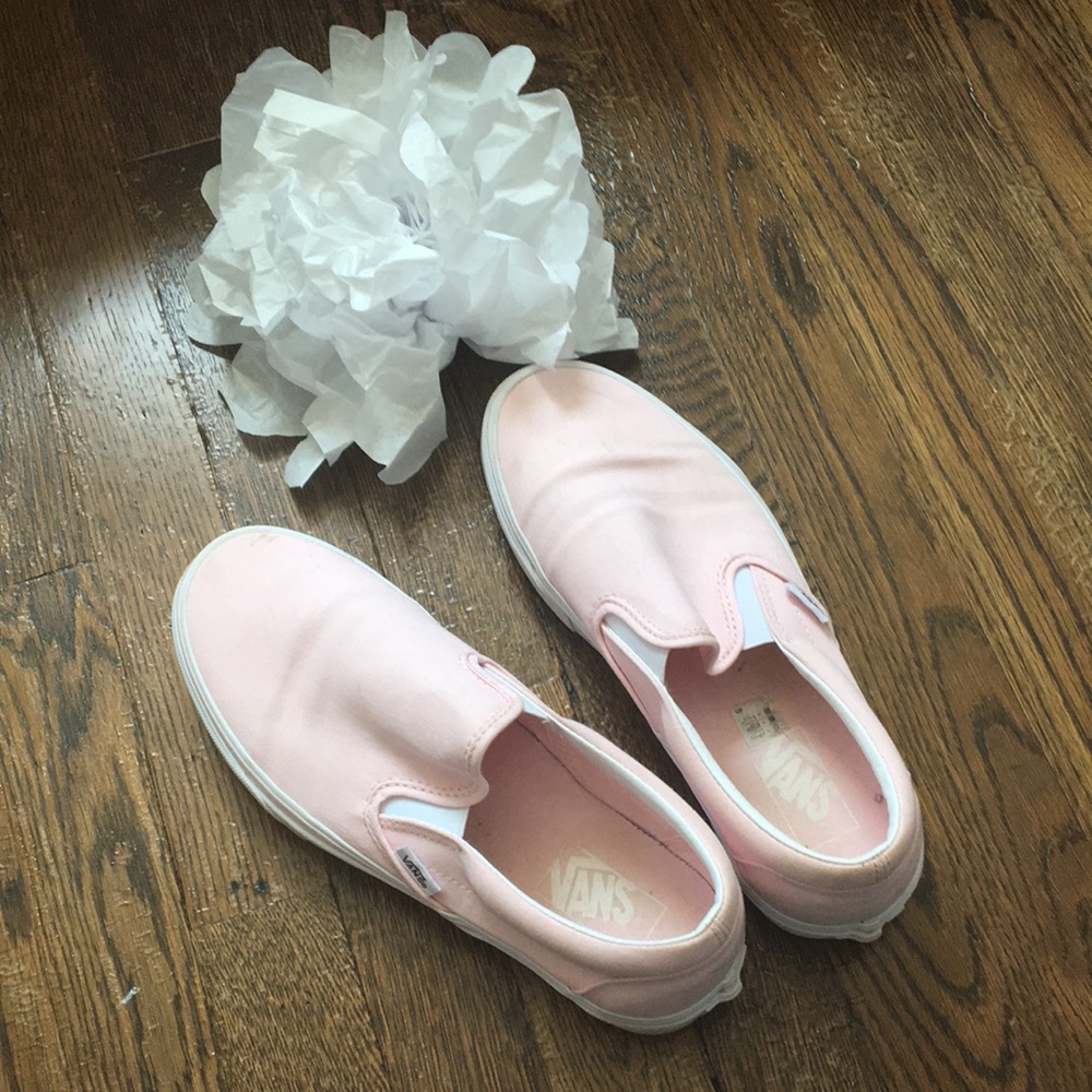 Light pink Vans
